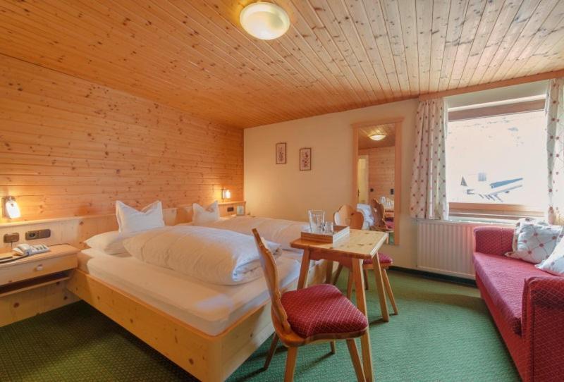 Bed and Breakfast Haus Kueng Zuers Экстерьер фото